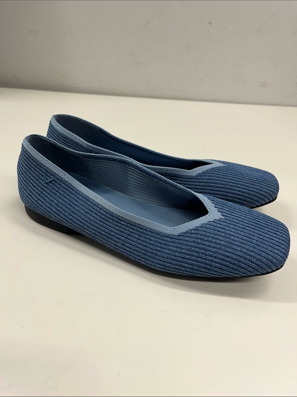 New VIVAIA Margot Square-Toe V-Cut Knitted Flats Blue Women Size 39 - Picture 2 of 6